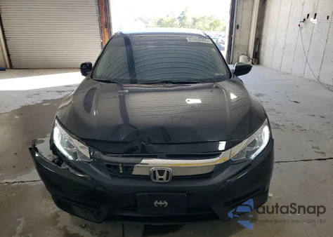 2017 Honda Civic Lx z USA, uszkodzony, nr VIN 19XFC2F55HE068295